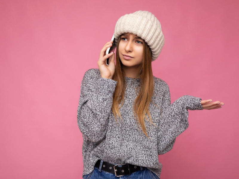 Preiserhöhung Handyabos - Mobilfunkanbieter können neu die Teuerung auf Kunden abwälzen