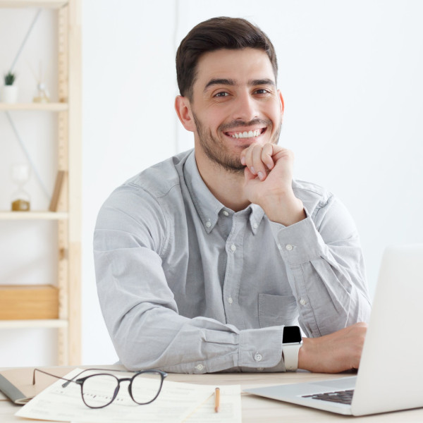 Juristische Prüfung offener Lohnforderungen - wer ist im Recht und warum?